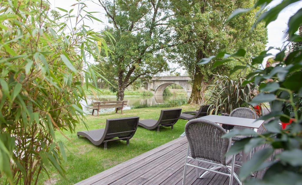 Logis Auberge De La Riviere Les Velluire-sur-Vendee Esterno foto