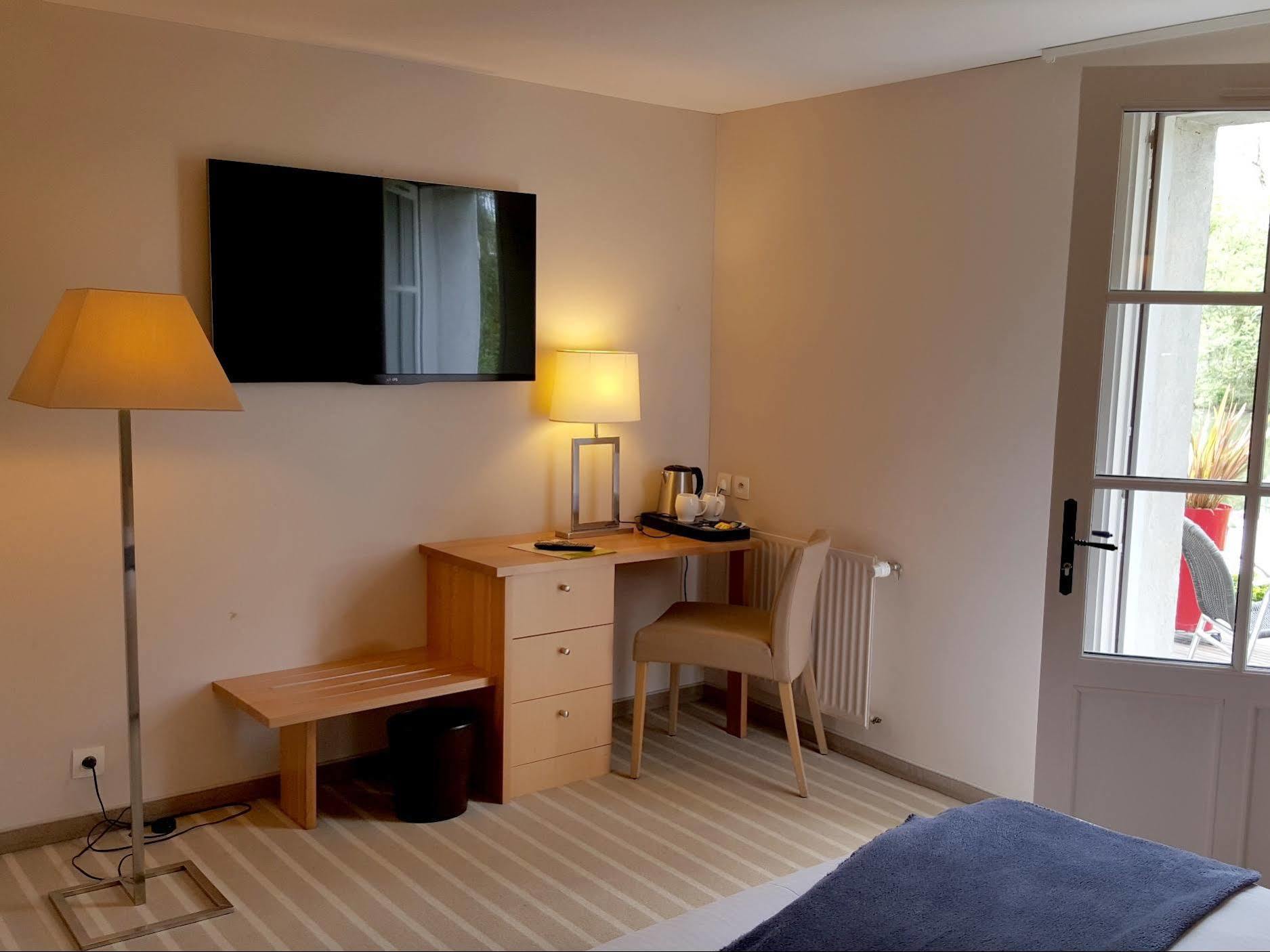 Logis Auberge De La Riviere Les Velluire-sur-Vendee Esterno foto