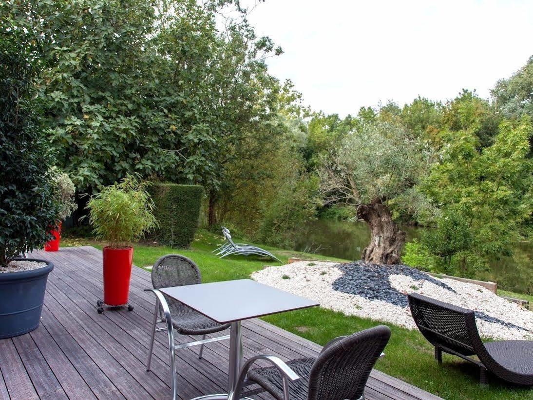 Logis Auberge De La Riviere Les Velluire-sur-Vendee Esterno foto